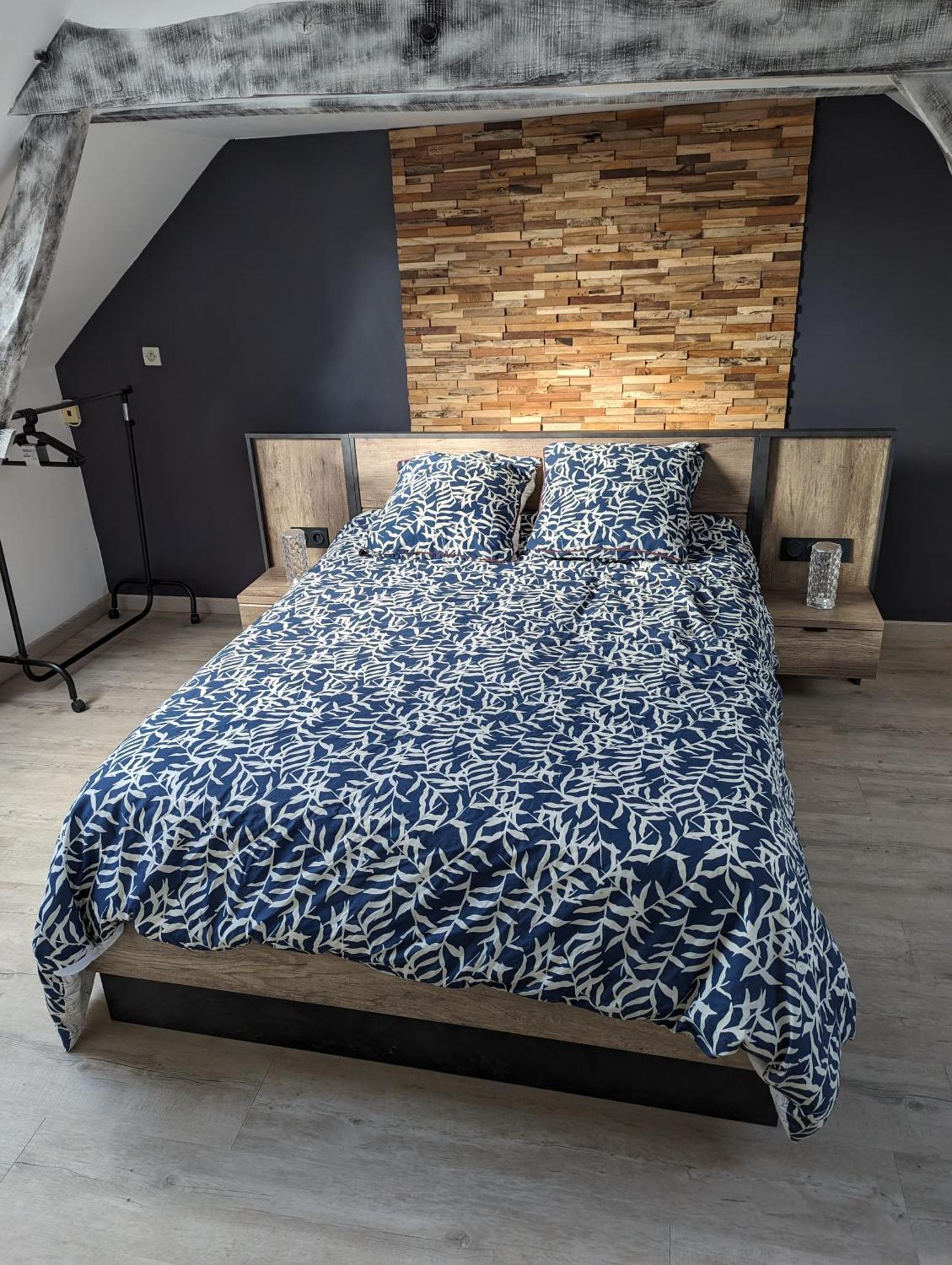 Le Bleuet Appartement Spay Buitenkant foto